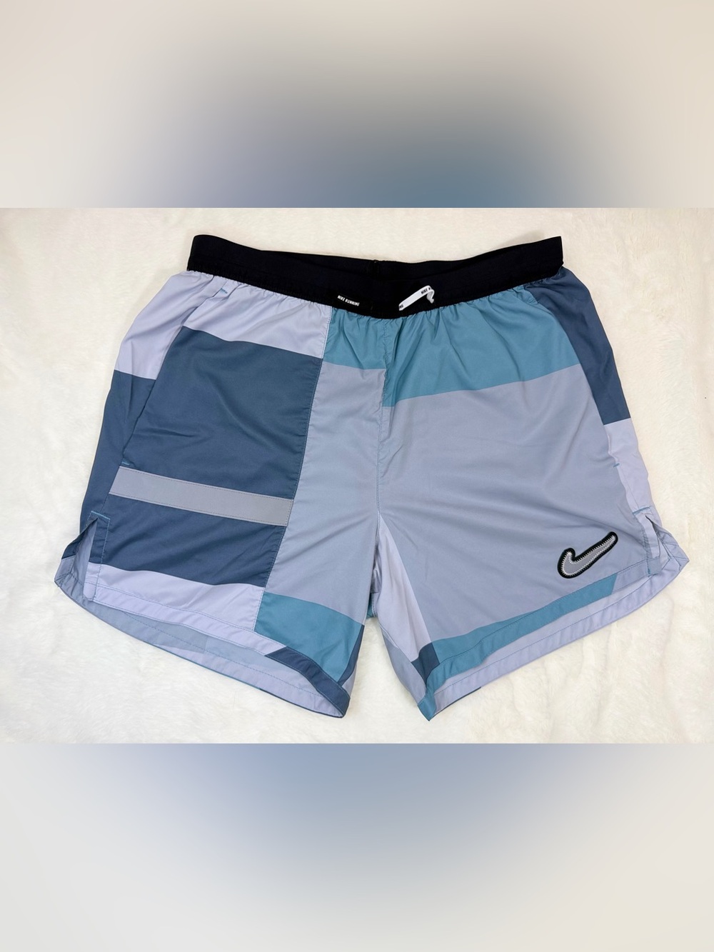 Nike Flex Stride Wild Run Men’s Running Shorts Size S  Reflective CJ5829-524
